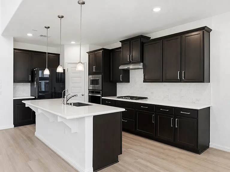7220 Poulain Dr — Photo 16