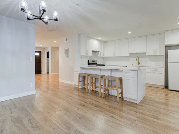 707 Raleigh St APT 3, Glendale, CA 91205