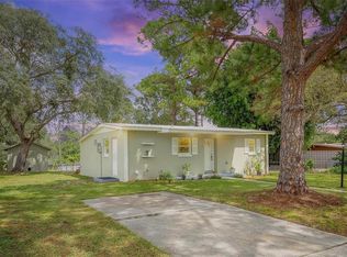 935 Vivian Ter, Deltona, FL 32725