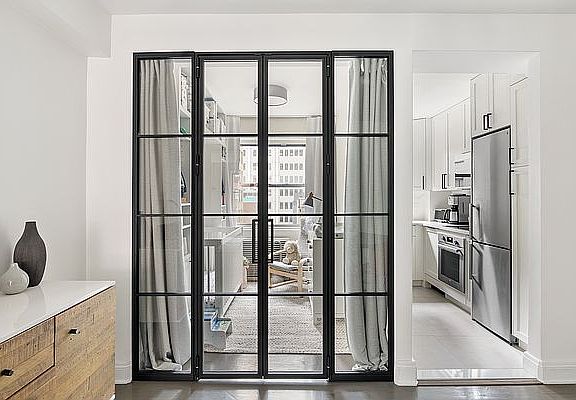5th image of 80 Park Ave APT 8N