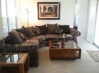 520 Poinsettia Dr, Largo, FL 33770