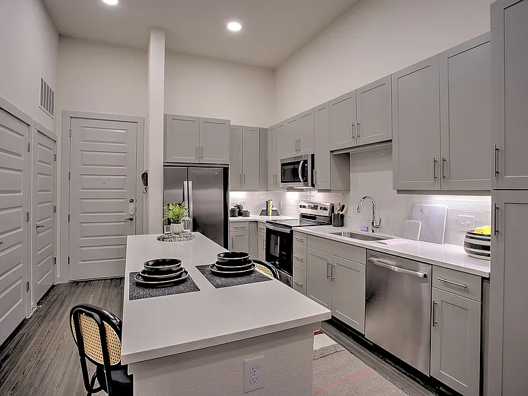 Ross + Peak — Photo 14