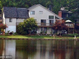 1327 Eastover Pkwy, Locust Grove, VA 22508