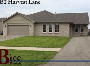 6452 Harvest Ln, Machesney Park, IL 61115