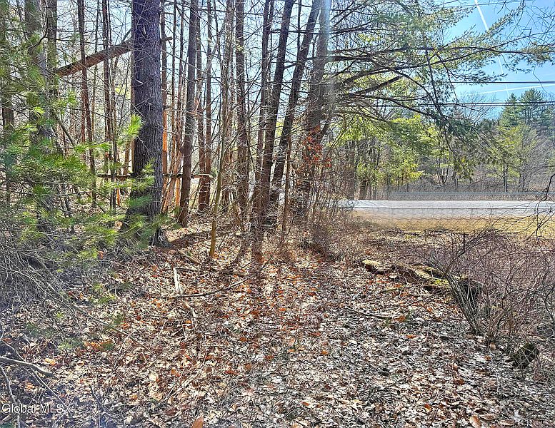 3rd image of 622 Luzerne Road
