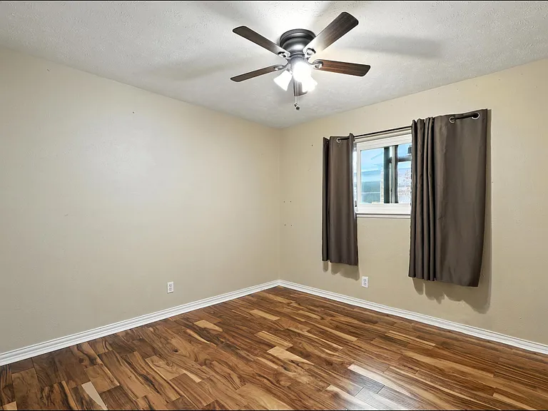 1824 Castille Dr — Photo 23