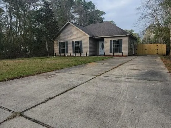 25705 E Sycamore St, Lacombe, LA 70445