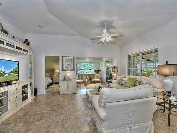 5th image of 2161 Valparaiso Blvd