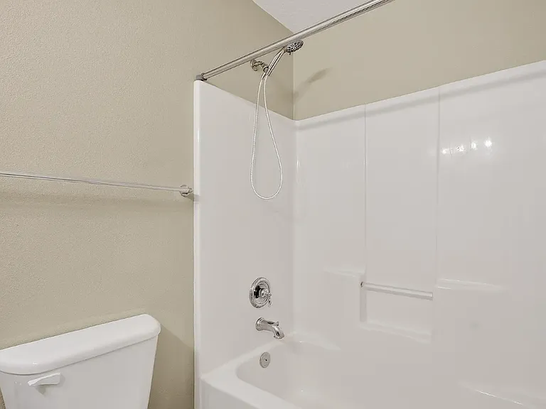 694 N Hydra Pl #A — Photo 14