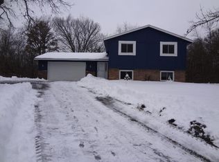 21750 Woodbine St NW, Oak Grove, MN 55303