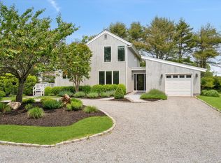 39 Tanners Neck Ln, Westhampton, NY 11977