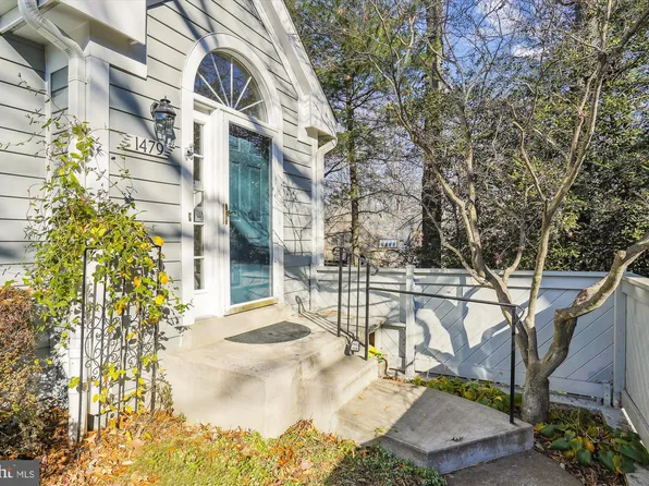 1479 Church Hill Pl #1479, Reston, VA 20194