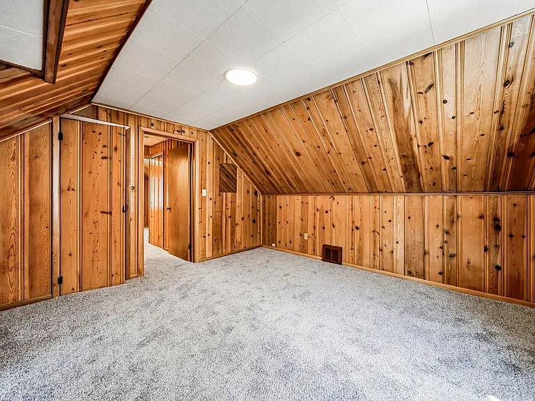 1307 Summit Dr — Photo 17