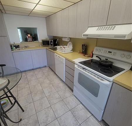 3rd image of 8673 NW 10th Pl #A132