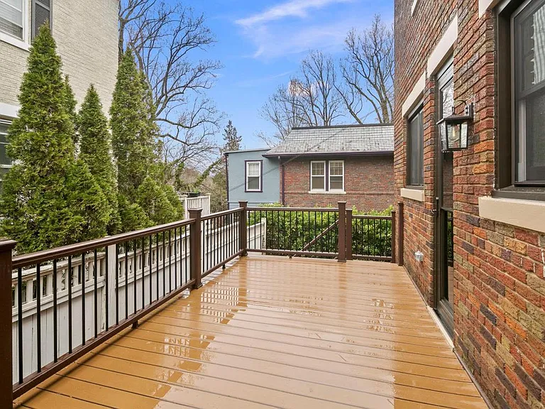 3643 Jenifer St NW — Photo 49