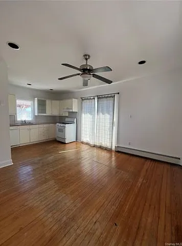 445 Walnut St #UPPER — Photo 6
