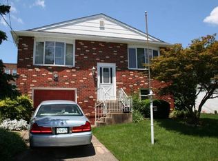 9216-18 Vandike St, Philadelphia, PA 19114