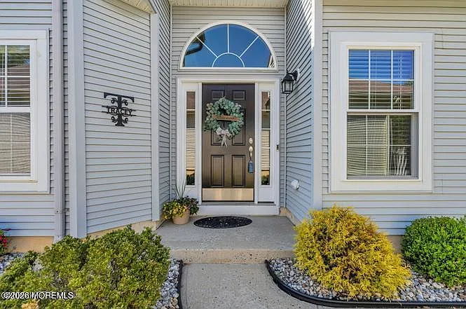 56 Rochford Dr — Photo 6