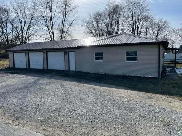 508 E Swihart St, Columbia City, IN 46725