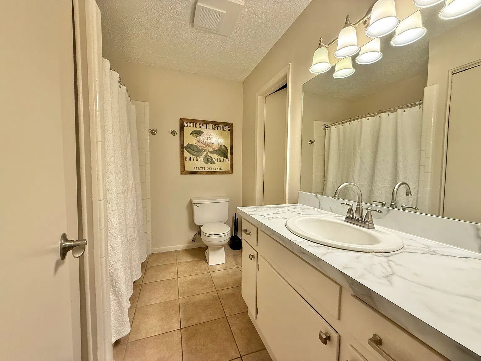 2 bed, 1000 sqft, $2,000 — Photo 4