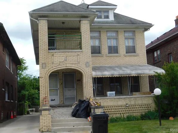 3035 Elmhurst St, Detroit, MI 48206
