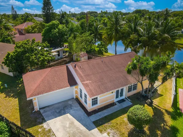 10141 Boynton Place Circle, Boynton Beach, FL 33437