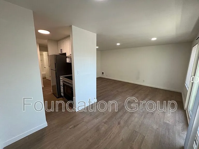 3829 Martin Luther King Jr Way S #303 — Photo 10