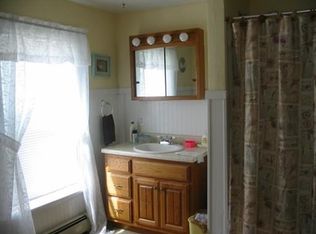 272 Hayden Rowe St, Hopkinton, MA 01748