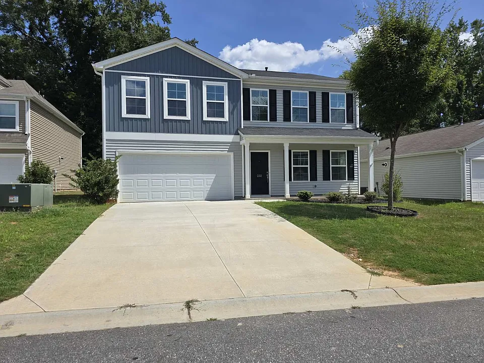 232 Celebration Ave