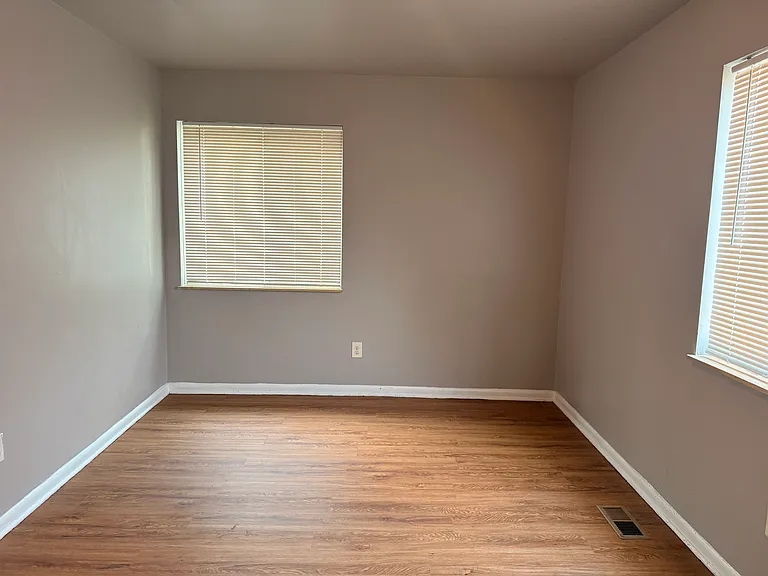3469 Ridgecliffe Dr #1 — Photo 9