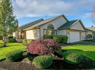 12600 SW Peachvale St, Tigard, OR 97224