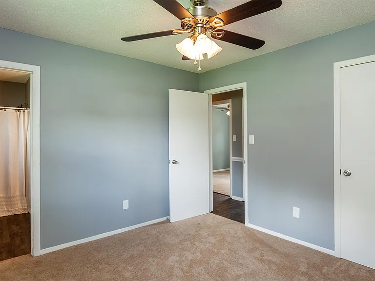 1309 Sportsman Trl — Photo 14