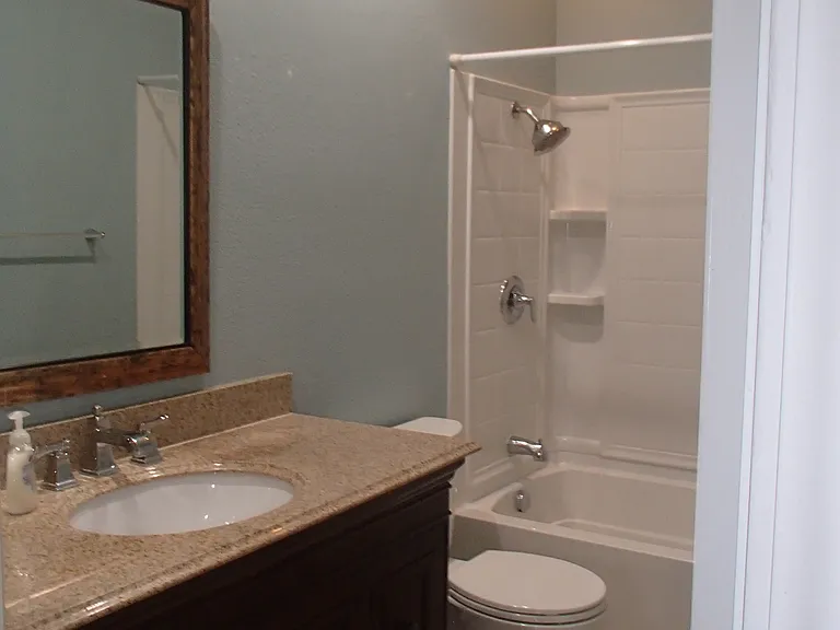 248 Seabury St — Photo 10