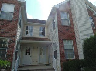 282 Vasser Dr, Piscataway, NJ