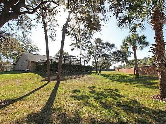 4th image of 720 Silversmith Cir