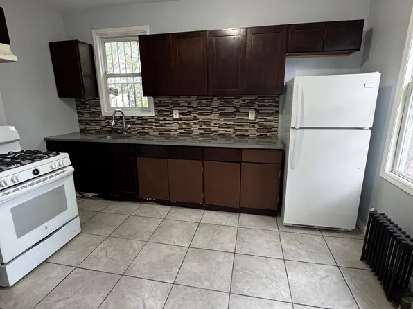 116 22nd St #L1, Irvington, NJ 07111