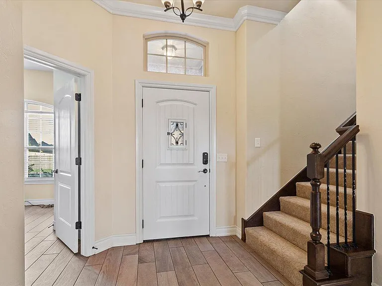 5005 NW 155th St — Photo 5