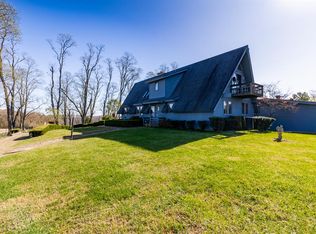 20114 Hickory Rd, Batesville, IN 47006