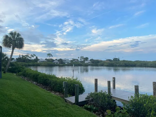 351 Renoir Dr, Osprey, FL 34229