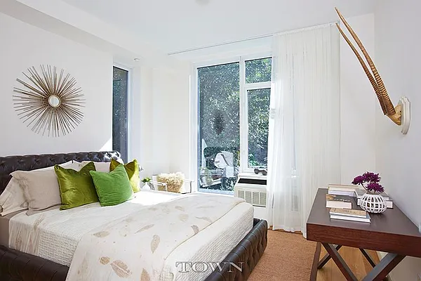 Sold by Town Residential | media 16