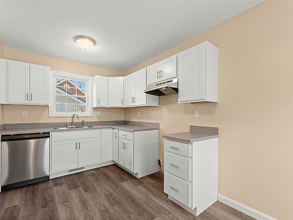 3rd image of 2716 E 27th St