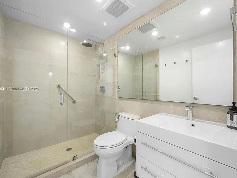 5000 N Ocean Blvd #1710 — Photo 14
