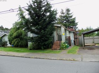 949 Date St, Coos Bay, OR