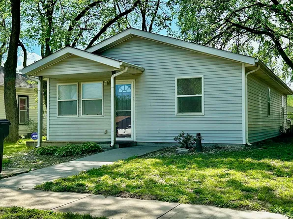 207 Highland Ave, Hoyt, KS 66440