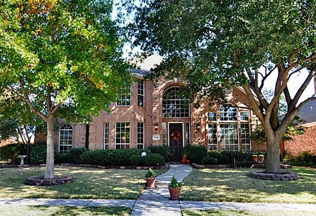 1st image of 5940 Broadmoor Dr