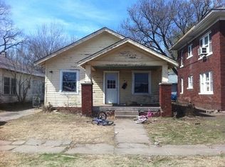 106 S Elm St, Ponca City, OK 74601