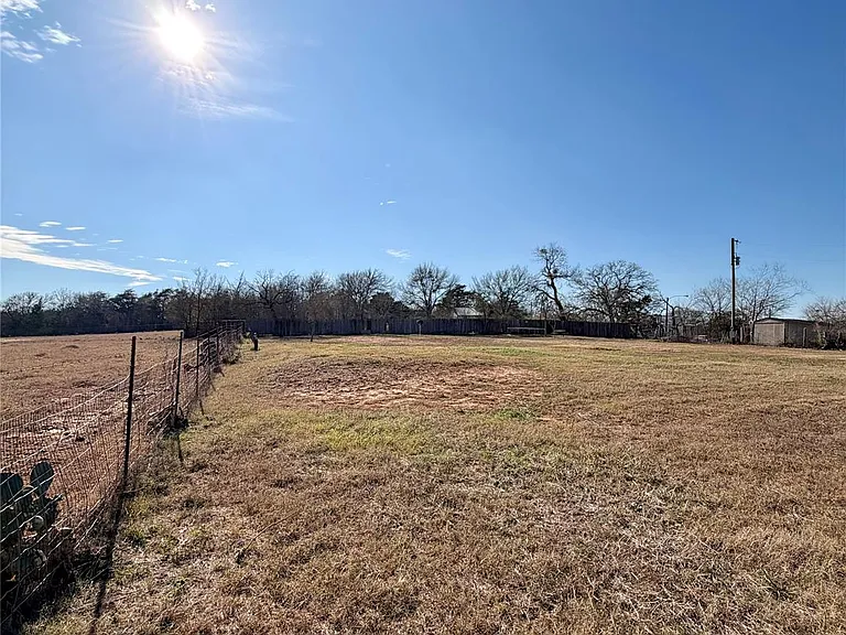 3248 Dale Ln — Photo 14