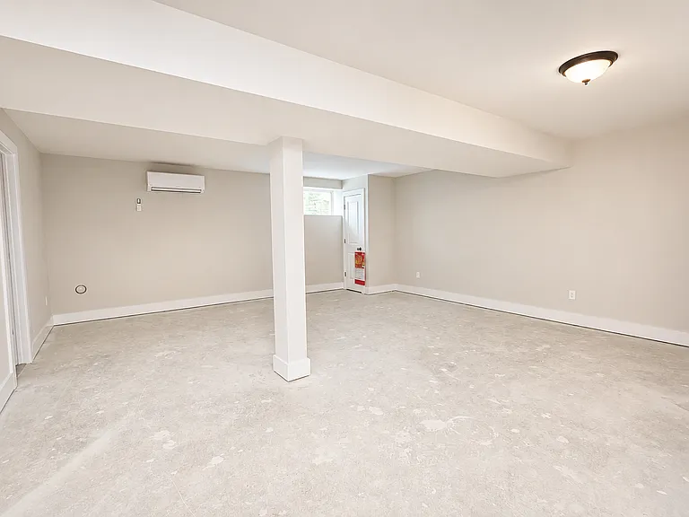 152 Parkwood Ave #2 — Photo 18