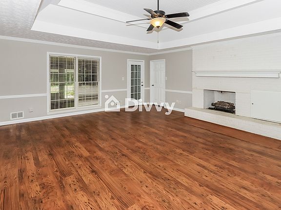 3rd image of 1729 Little Brook Dr SW