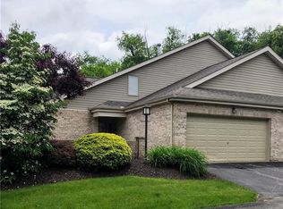 9802 Sundance Dr, Bridgeville, PA 15017
